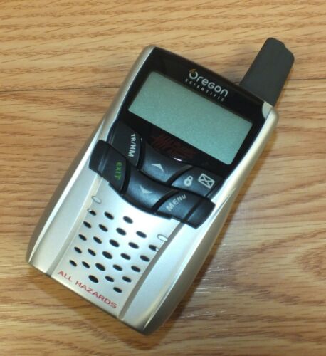 Oregon Scientific WRB308 NOAA Portable Weather Radio W/ Cradel & AC Power Supply - Picture 2 of 11