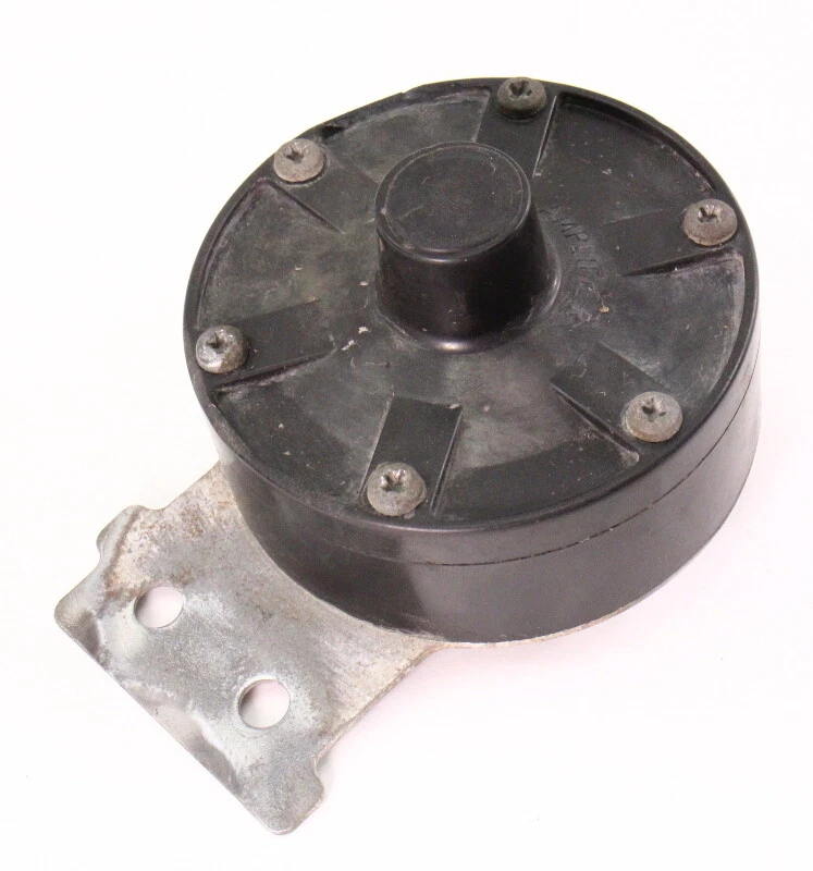 Усилитель вакуума усилитель EGR - VW Jetta кабриолет кролик GTI MK1 - 063 131 537 A - Изображение 2 из 2