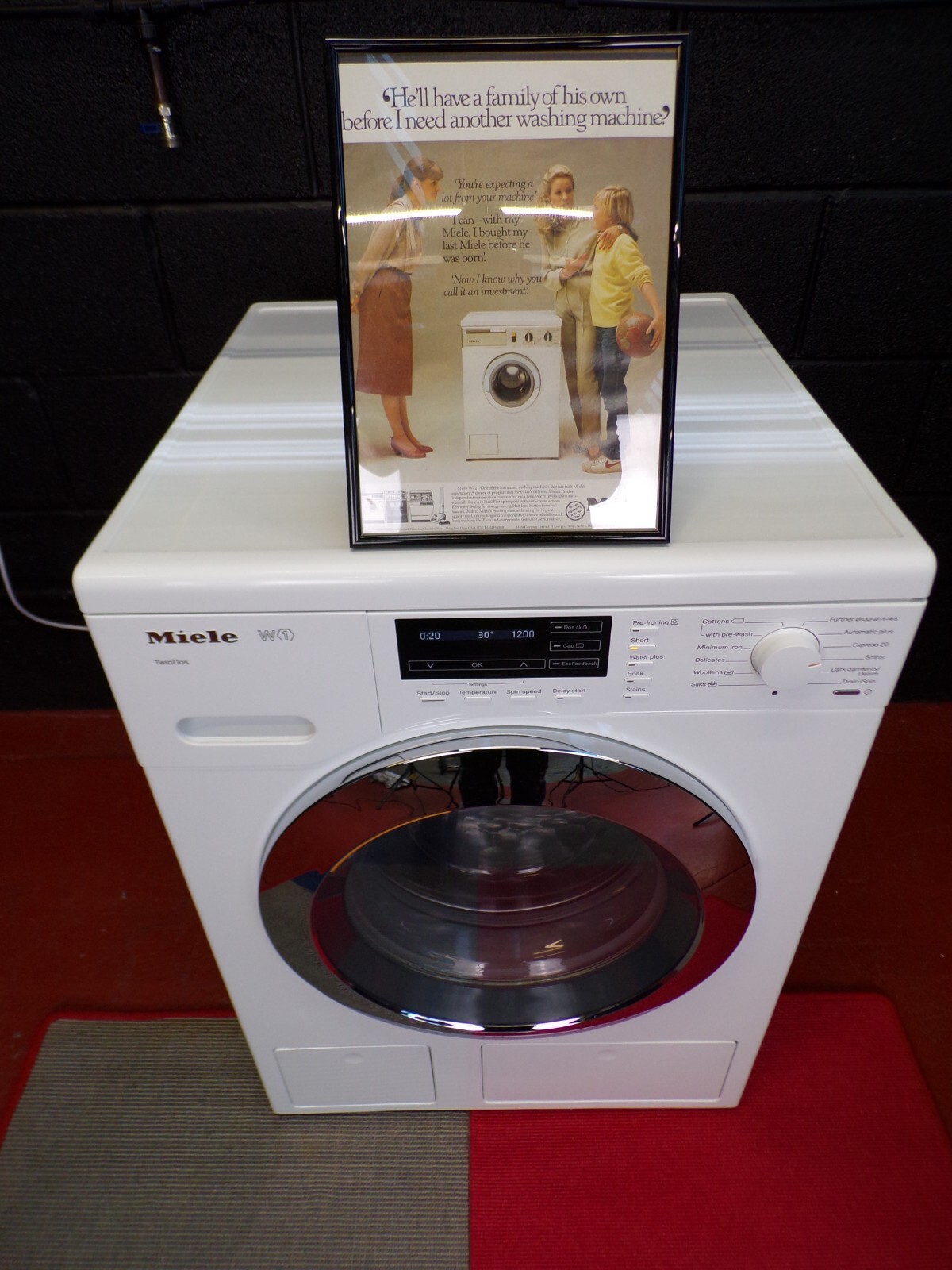 Fully Refurbished Miele Washing Machine WKG120 TDos + 8kg + 1600rpm, A