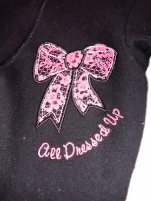 Faded Glory Baby Girl zip-up sleeper one piece Infant Outfit 3-6 Months  black