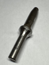 AIRCRAFT TOOLS SM 10-4704,  1/8" , RIVET SNAP,  0,401 SHANK. IN GOOD CONDITION