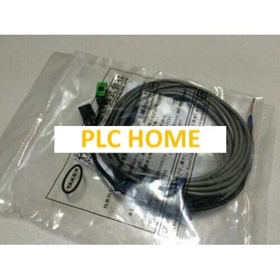 1PC New TAKEX photoelectric sensor UM-TR50S #iv