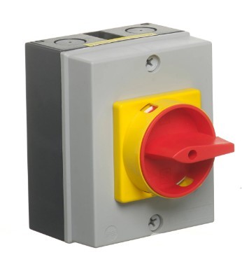 (W6.1) NLSW324PE - Newlec 32A 4-Pole Switch Disconnect Insulated Enclosure Isola
