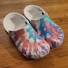 Crocs Clogs Womens 8 Classic White Pastel Rainbow Tie Dye Graphic Shoes Mens 6