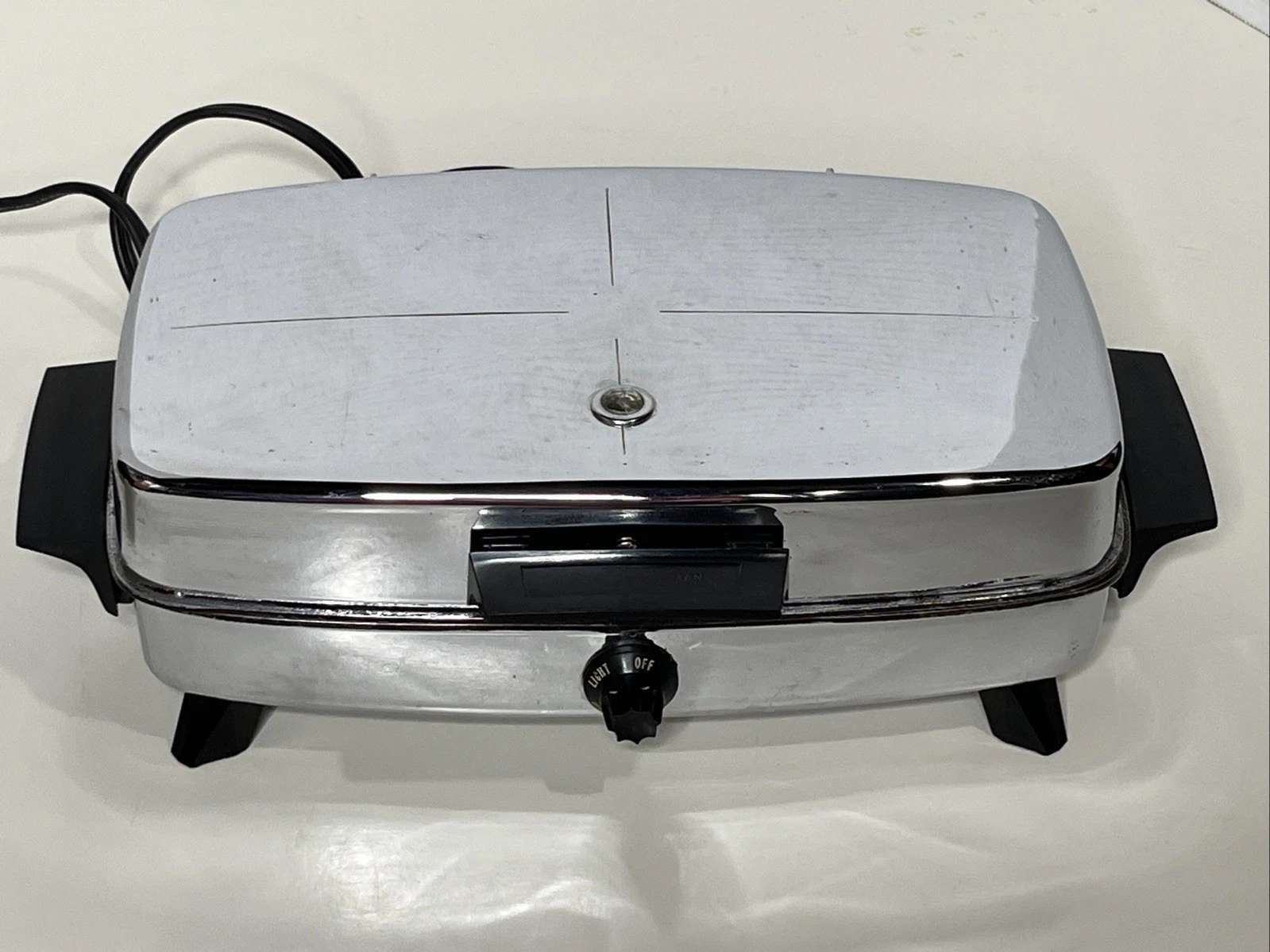 Manning Bowman Chrome Waffle Maker Baker 36501 VTG McGraw Edison USA