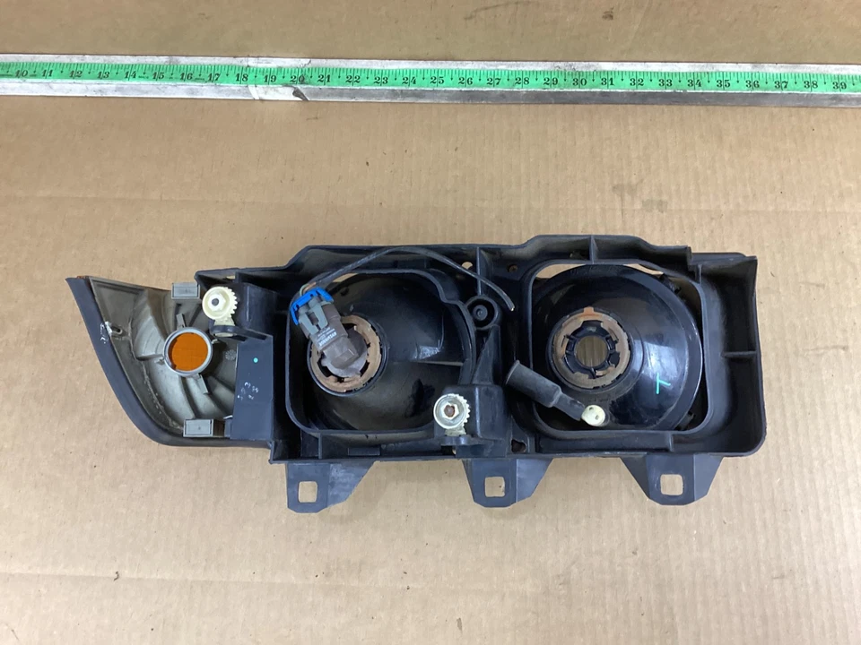 Faro delantero derecho del lado del pasajero BMW E36 318ti 1995-1999 y luz intermitente Foto 4 de 4