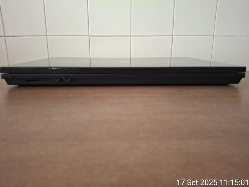 Notebook HP Probook 4710s CORE 2 DUO T6570 da  17,3" 1600X900 -USATO FUNZIONANTE - Immagine 4 di 4