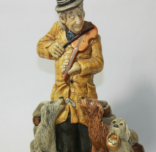 Vintage England Figurine Sculpture Man Playing Violin For Dogs "Canine Chorus" - Picture 2 of 10