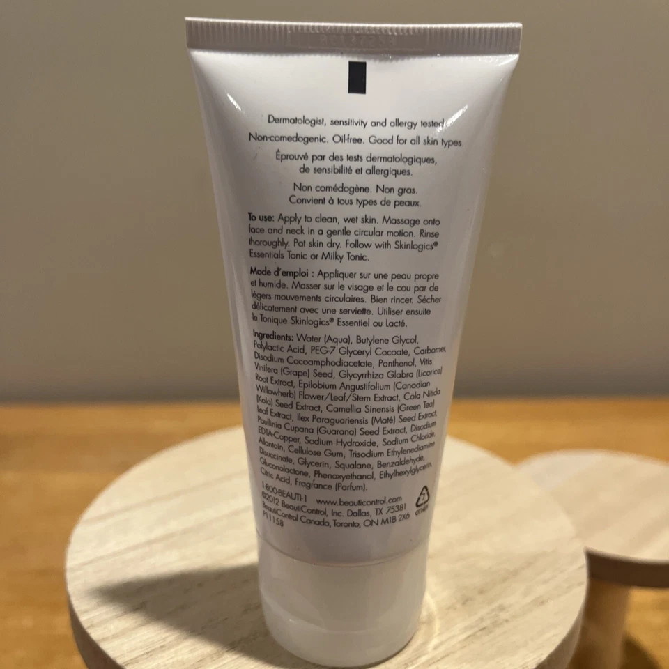 BeautiControl Skinlogics Facial Scrub 2.6 Oz Discontinued White Tube Sealed - Image 3 of 3