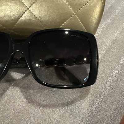 Chanel 5208-Q CC Gold Logo Chain Black Sunglasses | eBay display picture 3