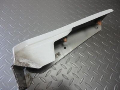 TOYOTA VOXY ZRR70 Genuine Fender lower panel mudguard Front Left