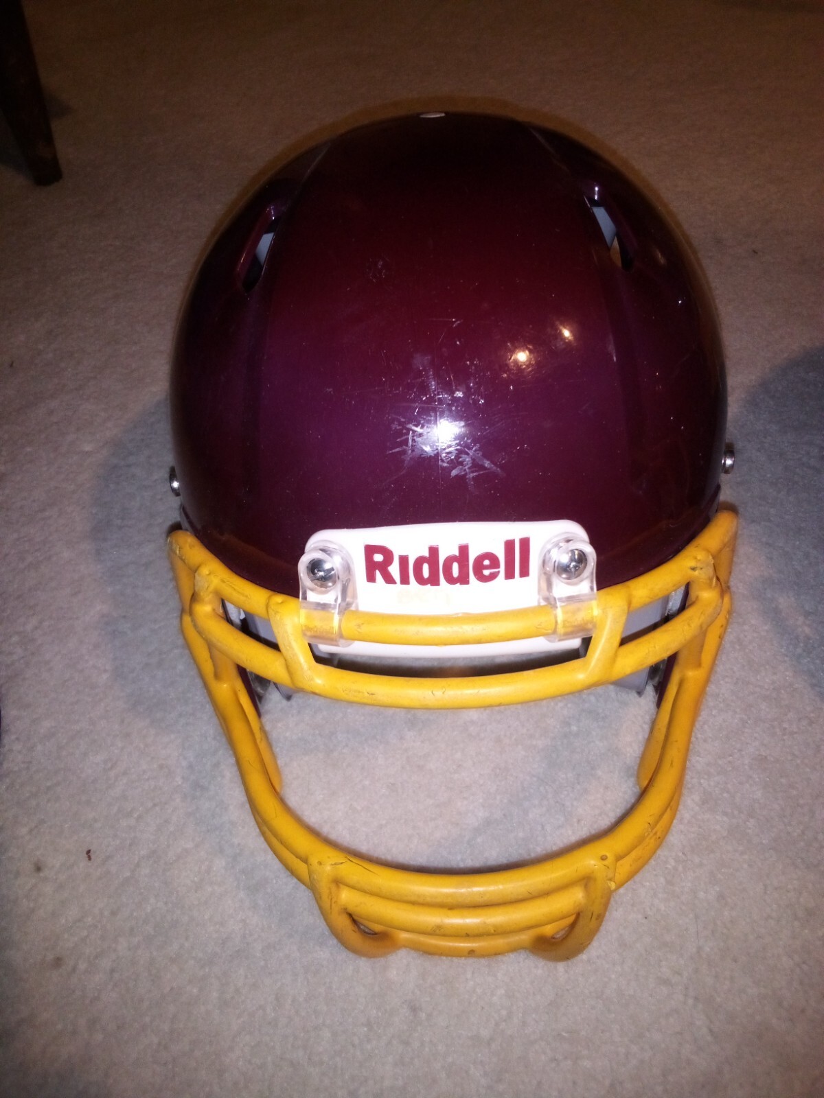 2013 RIDDELL SPEED CLASSIC YOUTH FOOTBALL HELMET SIZE SMALL MAROON VG