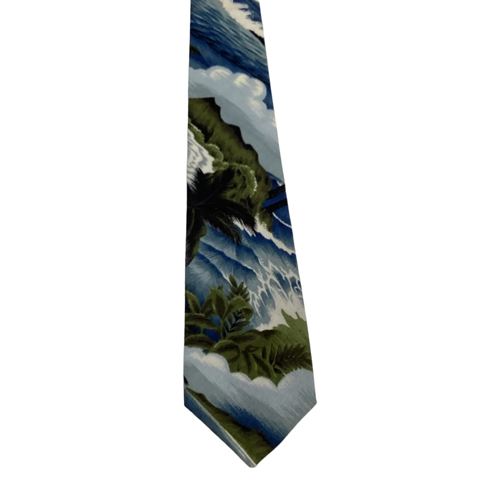 HILO HATTIE Men's Cotton Necktie HAWAII Designer TREES OCEN Blue/Green EUC Rare Foto 2 de 3