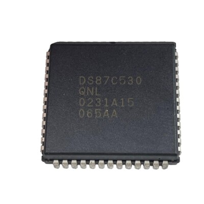 1X MAXIM INTEGRATED DS87C530-QNL 8-Bit Microcontroller PLCC-52