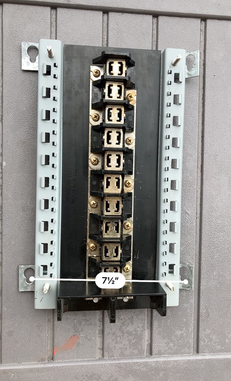FPE Federal Pacific L12030 150 Amp 120/240V 10/20 Circuit Panel Guts