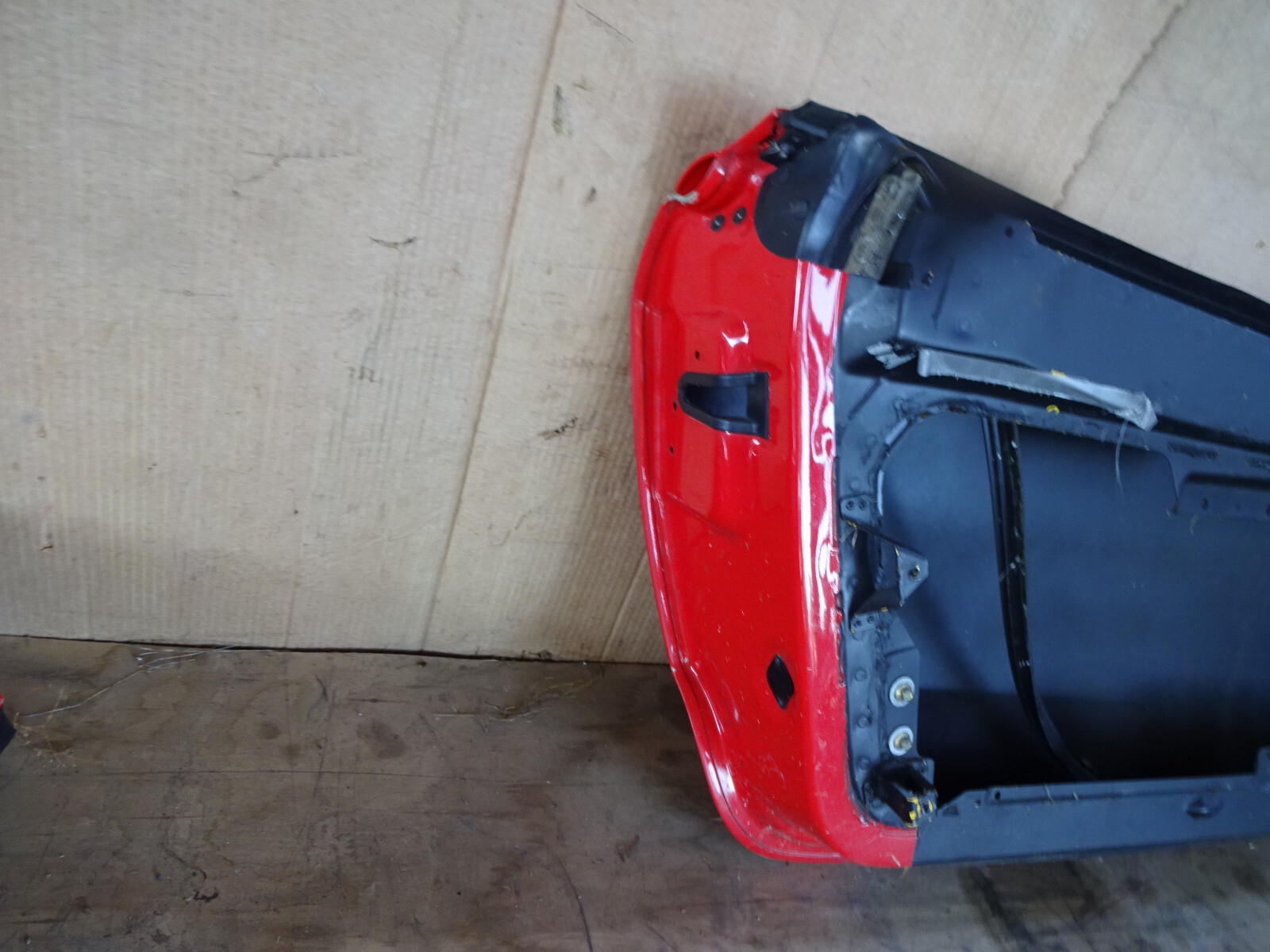 Ferrari 360 Challenge - LH Door Shell With Handle RED P/N 66144111