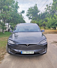 Tesla model x 100 kw 2018