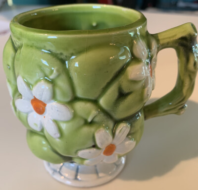 Vintage INARCO (E-2866) Apples & Dasies Mug 1967 Japan Some Chips See Pix