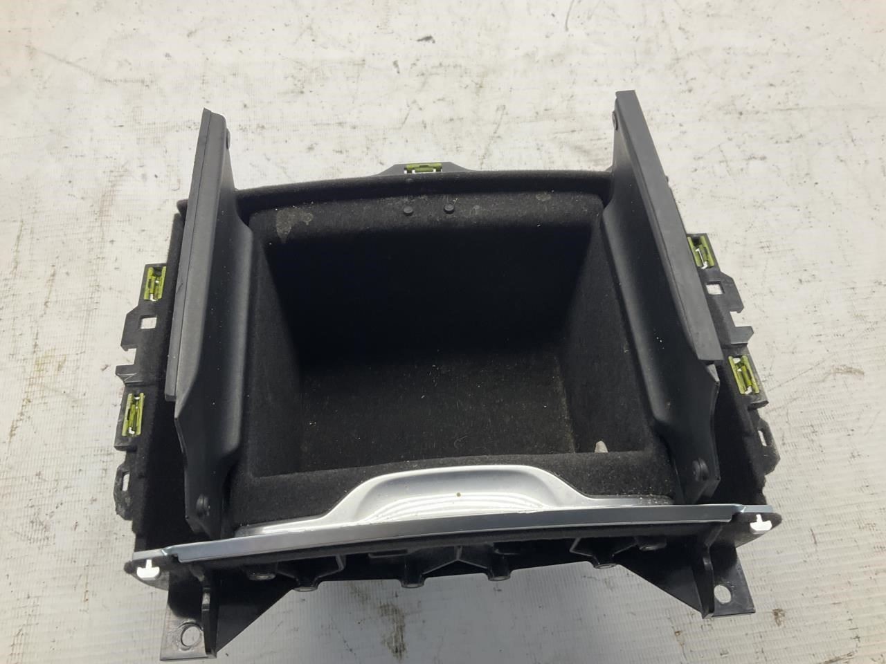 23-25 Maserati Grecale Center Console Glove Storage Compartment Q