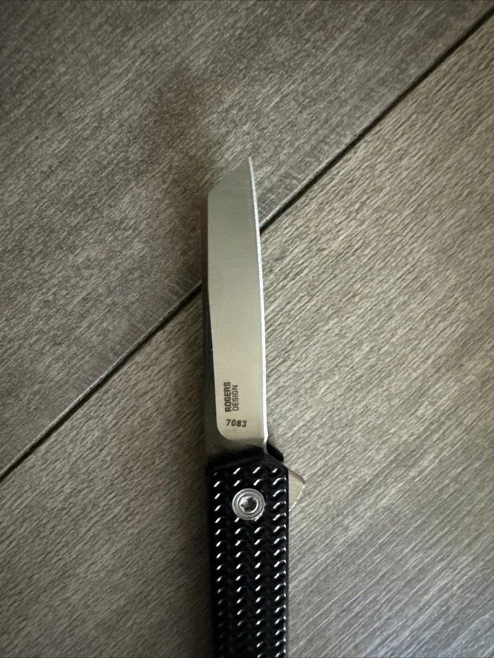 Cuchillo Microflipper CRKT 7083 Richard Rogers CEO Hoja de Pie de Oveja Satinado 2.21" Nuevo Foto 3 de 4