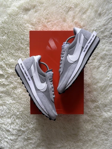 Nike Sacai Waffle x Fragment Light Smoke Grey 43EU - 9,5US - 8,5UK - NEU ✅