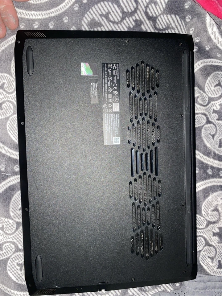 联想 IdeaPad Gaming 3 便携式电脑 — 第 3/4 张图片