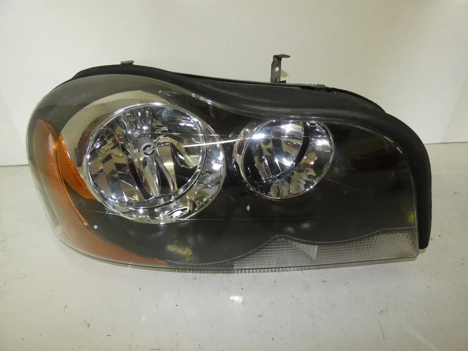 Scheinwerfer rechts Volvo XC90 Bj04 2,4l Diesel Halogen - Bild 2 von 4