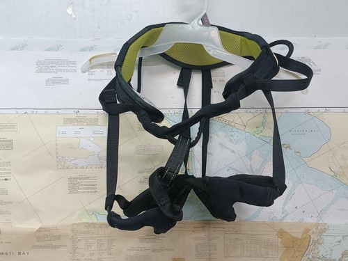 Boaters' Resale Shop of TX 2501 7721.22 SPINLOCK DECK SERIES MAST PRO HARNESS
