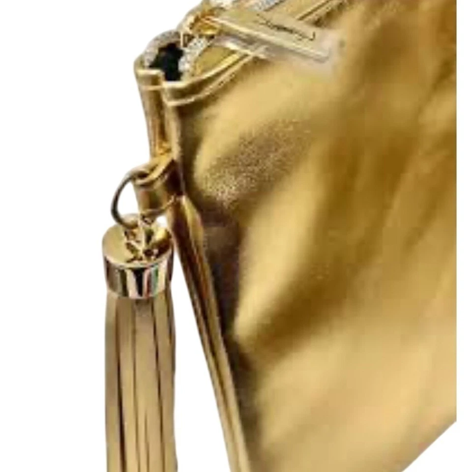 Bolso sin asas dorado YSL con borla nuevo estuche de cosméticos Foto 2 de 4