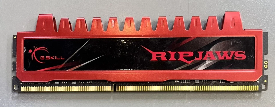 GENUINE G.SKILL RIPJAWS F3-12800CL9D-8GBRL 4GB DDR3-1600 PC3-12800U XMP / I3-4 - Image 2 of 2