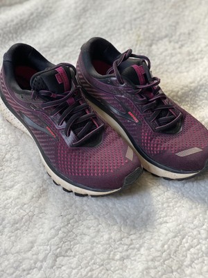 pink and black brooks ghost 12