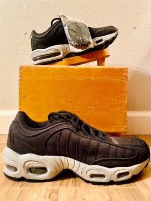 Nike Air Max Tailwind 4 IV SP Sneakers BV1357-002 Black Volt  display picture 3