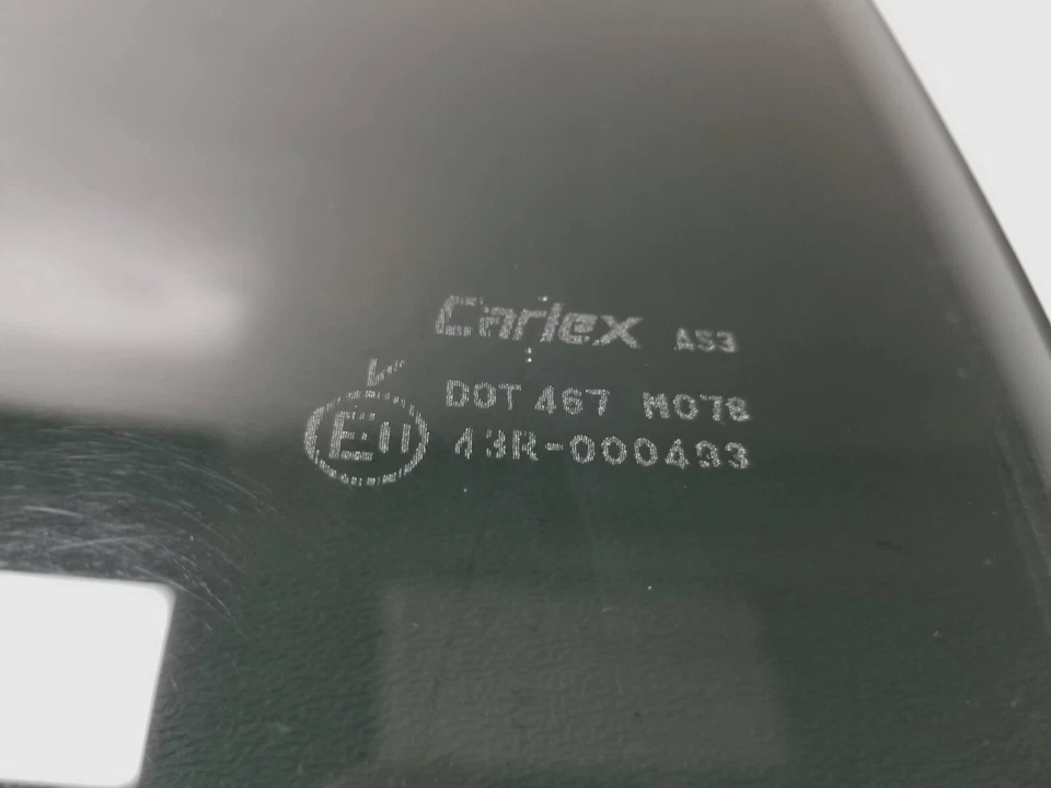 2006-2012 NISSAN ARMADA REAR DOOR WINDOW GLASS LEFT DRIVER SIDE OEM - Imagem 4 de 4