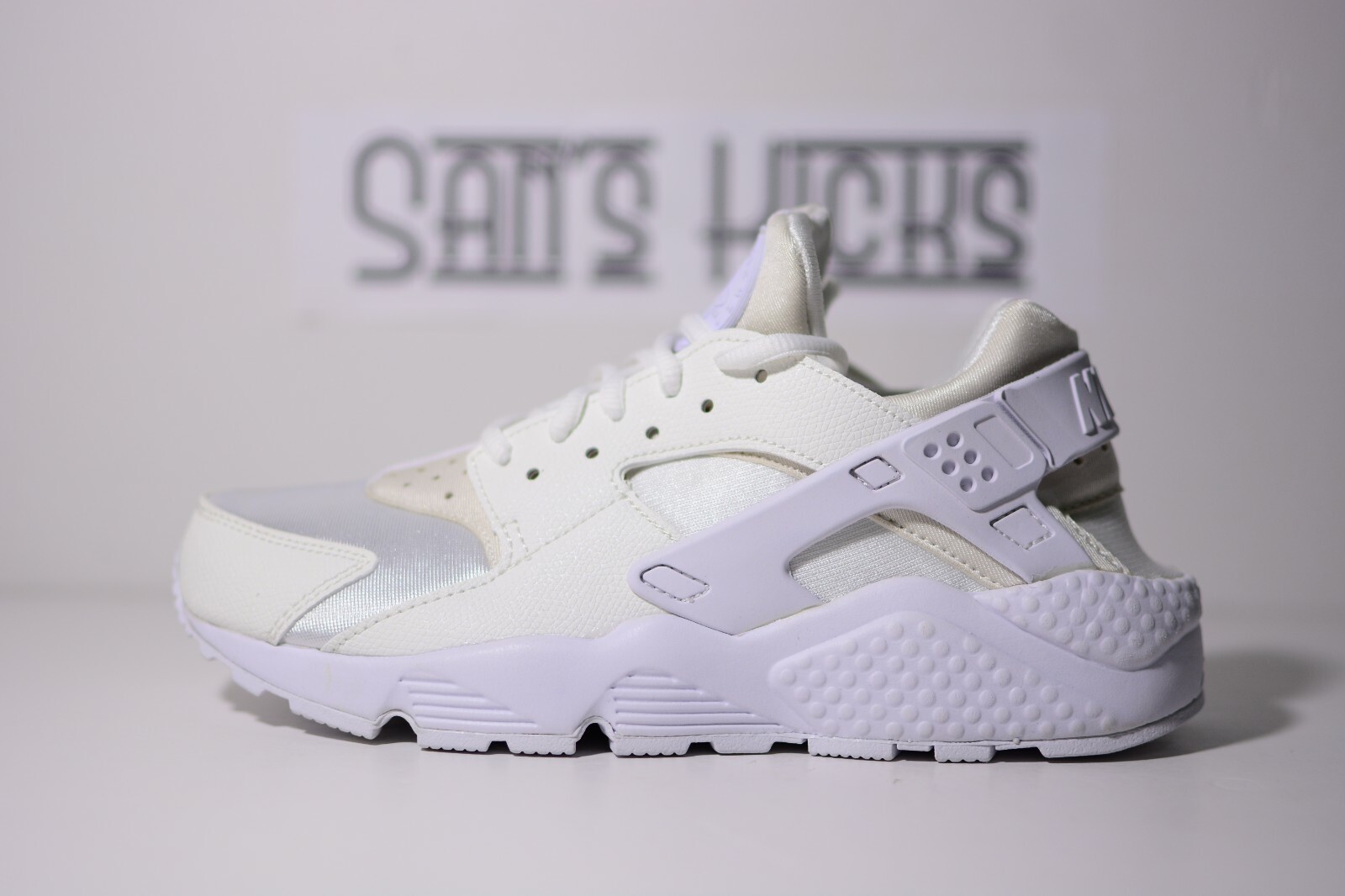 nike air huarache 2016 womens white