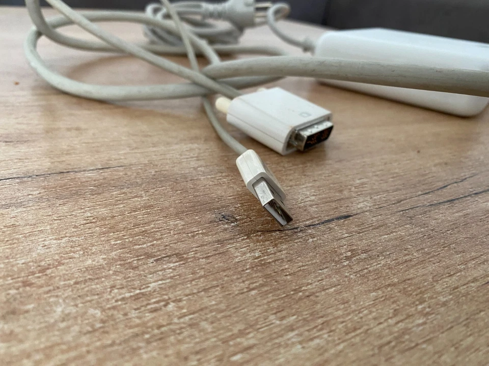 Original Apple DVI auf ADC Adapter inkl. Stromkabel Model NO. A1006 - Bild 4 von 4