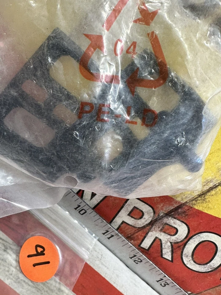 REDCAT RACING BS803-008 BATTERY BASE - Image 2 of 4