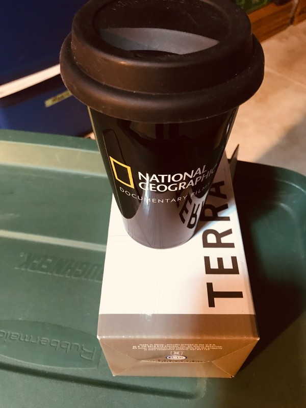 Glossy termo mug Terra. National Geographic Documentary Films. New. Black.