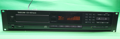 TASCAM タスカム　CDプレーヤー　CD-401 業務用CDプレーヤー Tascam CD-401 mkII Professional CD Player CD-401MKII | eBay