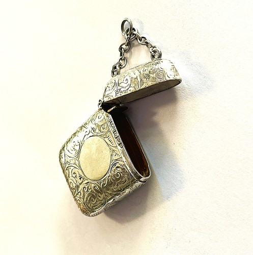 Excellent Victorian Chester Solid Silver Vesta Case - Cornelius D Saunders - VGC - Picture 3 of 5