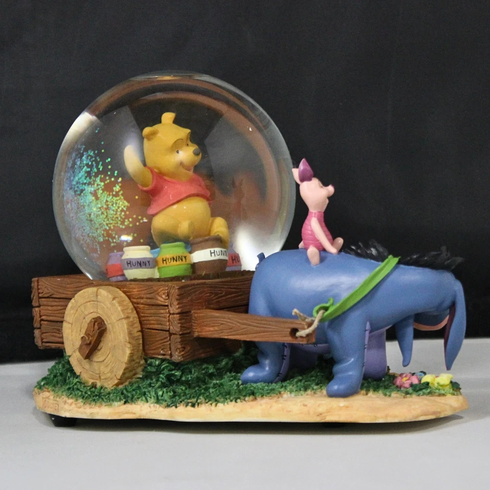 Globo de nieve musical olla de miel Disney Winnie the Pooh Foto 2 de 4