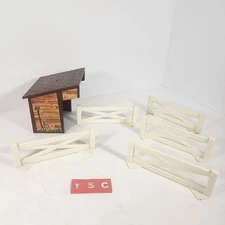 (6) Vintage Tonka Farm Peices - Barn Side + Plastic Fence 2"x 5 1/2" Lot