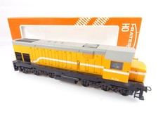 Locomotore diesel Frateschi R134 colore giallo, buone condizioni, con scatola originale