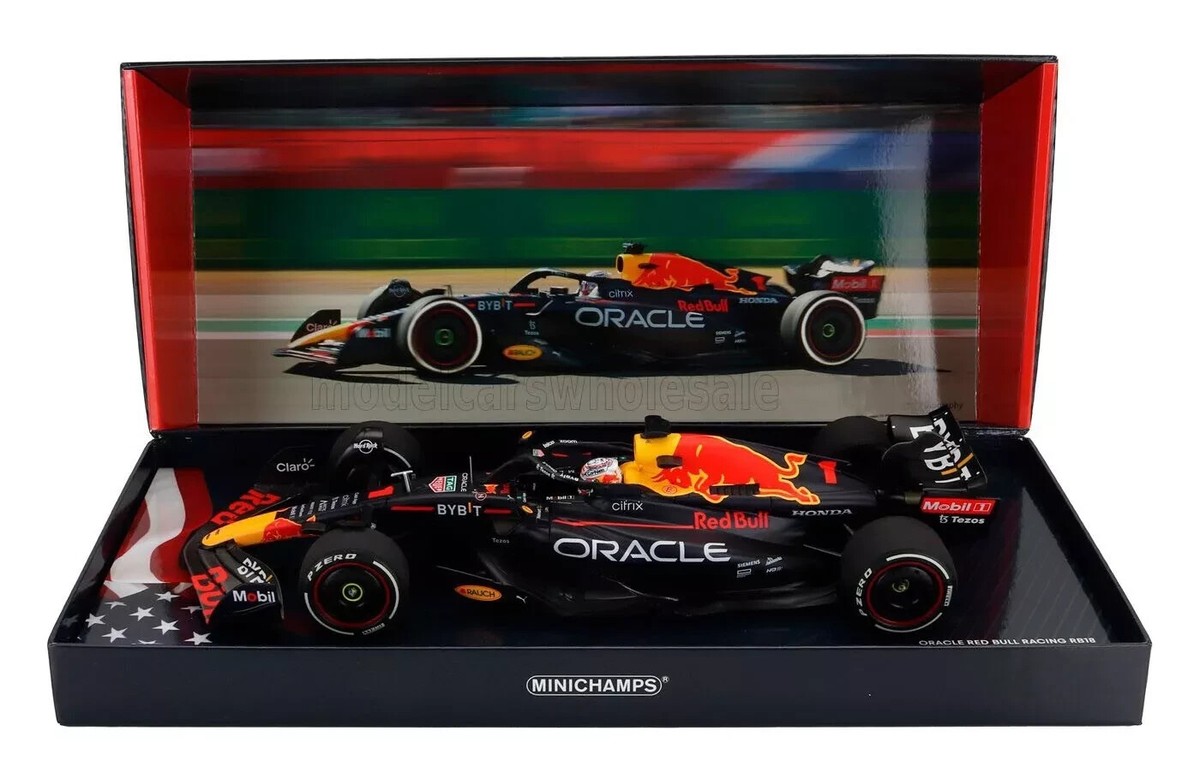 MINICHAMPS 1:18レッドブル　F1 Red Bull Racing Minichamps 2022 RED BULL F1 RB18 WORLD CHAMPION WINNER USA