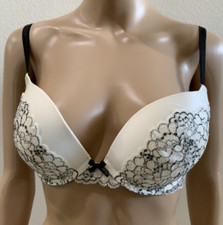 Victoria's Secret Dream Angels Push Up Bra White 32DD