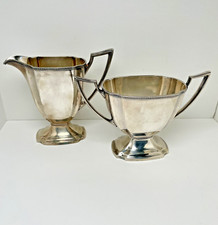 VINTAGE PAIRPOINT SHEFFIELD 0160 Silver Plate Sugar bowl and Creamer Made in USA