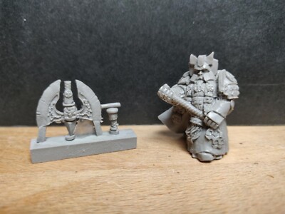 Dwarf Lord Ummir Scibor Miniatures Resin 28mm/30mm with Scenic Base