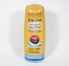 Jergens Natural Glow Wet Skin Moisturizer Self Tanner Medium to Deep Skin Tone