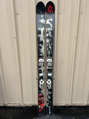 Volkl Mantra men s All-Mountain Skis, 177cm + Marker Griffon adjustable Bindings