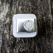 MP3 MultiMedia Player OpenBox 1GB USB-C Silver Mini Tight Clip 1.5"L x 1.2"W