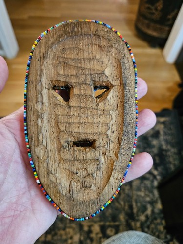 Huichol Mexican Folk Art Wall Art Beaded Tribal Face Mask - Picture 2 of 2